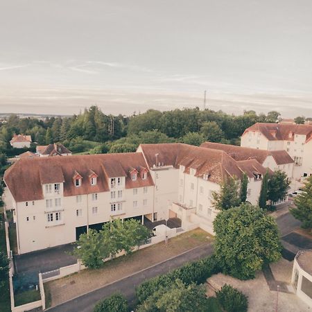 Terres De France - Appart'Hotel La Roche-Posay Exteriör bild